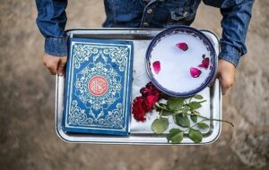 چرا پشت سر مسافر آب می ریزند؟ چرا پشت سر مسافر آب می ریزند؟