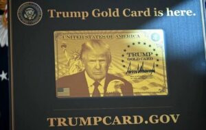 کارت طلایی ترامپ برای ایرانیها / با یک میلیون دلار ویزای آمریکا بگیرید کارت طلایی ترامپ برای ایرانیها / با یک میلیون دلار ویزای آمریکا بگیرید