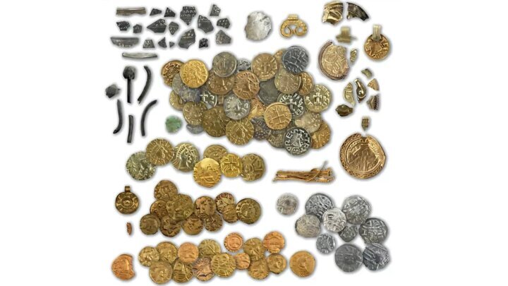 کشف عجیب باستانشناسان / پول شیطان پیدا شد کشف عجیب باستانشناسان / پول شیطان پیدا شد