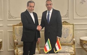 گفتگوی تلفنی عراقچی و وزیر خارجه مصر/ موضوع مذاکرات چه بود؟ گفتگوی تلفنی عراقچی و وزیر خارجه مصر/ موضوع مذاکرات چه بود؟