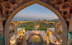 ۳ شب اقامت نوروزی در اصفهان چقدر تمام می شود؟ + جدول ۳ شب اقامت نوروزی در اصفهان چقدر تمام می شود؟ + جدول