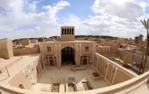 ۳ شب سفر رفت و برگشت با قطار به یزد چقدر هزینه دارد؟ + جدول ۳ شب سفر رفت و برگشت با قطار به یزد چقدر هزینه دارد؟ + جدول