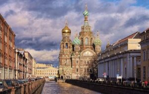 ۶ شب اقامت در مسکو و سن پترزبورگ چقدر پول می خواهد؟ + جدول ۶ شب اقامت در مسکو و سن پترزبورگ چقدر پول می خواهد؟ + جدول