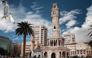 ۶ شب سفر رفت و برگشت هوایی به ازمیر چقدر خرج دارد؟ + جدول ۶ شب سفر رفت و برگشت هوایی به ازمیر چقدر خرج دارد؟ + جدول