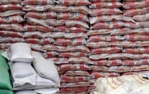 ۶۷۱ تن برنج احتکارشده در شورآباد کشف شد ۶۷۱ تن برنج احتکارشده در شورآباد کشف شد