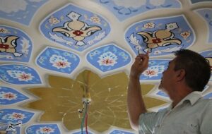 آرزویی که هنوز بر دیوار ننشسته است؛ کار در گلزار شهدای کرمان آرزویی که هنوز بر دیوار ننشسته است؛ کار در گلزار شهدای کرمان