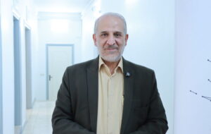 اعلام محدودیت لجستیکی برقراری روابط تجاری با افریقا؛ رد و بدل پول با آفریقا امکانپذیر است اعلام محدودیت لجستیکی برقراری روابط تجاری با افریقا؛ رد و بدل پول با آفریقا امکانپذیر است