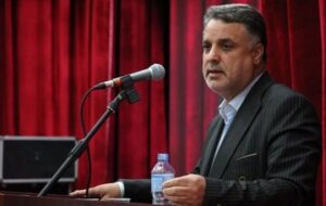 بازداشت یکی از دانشجویان علوم پزشکی در اعتراضات خارج از دانشگاه بازداشت یکی از دانشجویان علوم پزشکی در اعتراضات خارج از دانشگاه