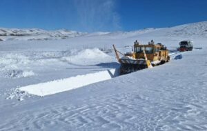 ببینید|برف روبی و بازگشایی راههای روستایی شهرستان دیواندره استان کردستان ببینید|برف روبی و بازگشایی راههای روستایی شهرستان دیواندره استان کردستان