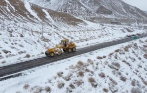 برفروبی بیش از ۱۴۲۰ کیلومتر از محورهای خراسانجنوبی برفروبی بیش از ۱۴۲۰ کیلومتر از محورهای خراسانجنوبی