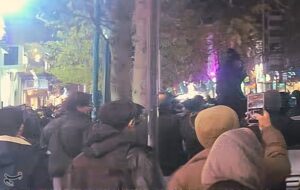 تخریب چند ساختمان قضایی به دست اغتشاشگران در استان گلستان تخریب چند ساختمان قضایی به دست اغتشاشگران در استان گلستان