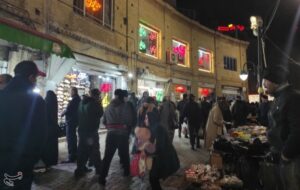 دست خالی ضدانقلاب در زنجان/ شلوغی بازار در روز اعلام فراخوان اعتصاب دست خالی ضدانقلاب در زنجان/ شلوغی بازار در روز اعلام فراخوان اعتصاب