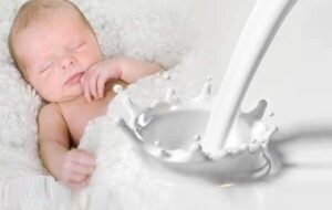 شیر مادر کلید جلوگیری از آلرژیهای غذایی در دوران کودکی است شیر مادر کلید جلوگیری از آلرژیهای غذایی در دوران کودکی است