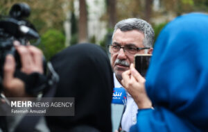 ظفرقندی: در جنگ اقتصادی تمامقد هستیم ظفرقندی: در جنگ اقتصادی تمامقد هستیم