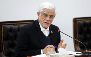 عارف: احیای دریاچه ارومیه یک مسئله فراملی است عارف: احیای دریاچه ارومیه یک مسئله فراملی است