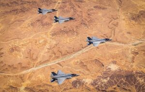 فوری/ ترامپ شخصا دستور حمله به ونزوئلا را صادر کرد فوری/ ترامپ شخصا دستور حمله به ونزوئلا را صادر کرد