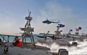 هشدار ایران به کشتیها مستقر در تنگه هرمز / آسوشیتدپرس مدعی شد هشدار ایران به کشتیها مستقر در تنگه هرمز / آسوشیتدپرس مدعی شد