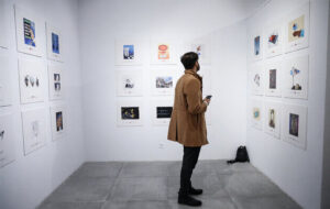 هنرمندان ۶۱ کشور به نقد جنگ ترکیبی برخاستند هنرمندان ۶۱ کشور به نقد جنگ ترکیبی برخاستند