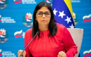 واشنگتن به جانشین مادورو اولتیماتوم داد / اخراج ایرانیها در صدر خواستههای آمریکا واشنگتن به جانشین مادورو اولتیماتوم داد / اخراج ایرانیها در صدر خواستههای آمریکا