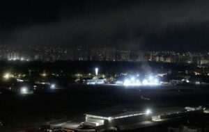 وقوع انفجار و تیراندازی در پایتخت ونزوئلا / کاخ ریاست جمهوری لرزید وقوع انفجار و تیراندازی در پایتخت ونزوئلا / کاخ ریاست جمهوری لرزید