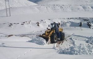 ویدئو | اجرای عملیات برفروبی و بازگشایی محور روستایی تبریان، توسط راهداران شهرستان فاروج استان خراسان شمالی ویدئو | اجرای عملیات برفروبی و بازگشایی محور روستایی تبریان، توسط راهداران شهرستان فاروج استان خراسان شمالی