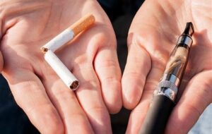 ویپ یا سیگار؛ فرقی نمیکند نیکوتین برای سلامت قلب مضر است ویپ یا سیگار؛ فرقی نمیکند نیکوتین برای سلامت قلب مضر است