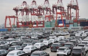 کاهش درامد گمرکی دولت با افت درآمد واردات خودرو کاهش درامد گمرکی دولت با افت درآمد واردات خودرو