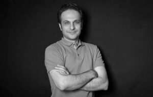 یک کمدی کلاسیک قاجاری؛ اکثر نمایشهای روی صحنه نسبتی با جامعه ندارند! یک کمدی کلاسیک قاجاری؛ اکثر نمایشهای روی صحنه نسبتی با جامعه ندارند!