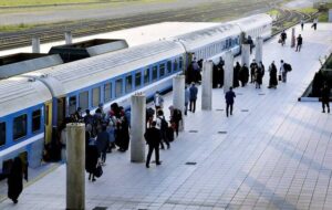 آغاز پیش فروش بلیت قطارهای یکم تا نوزدهم اسفند ماه آغاز پیش فروش بلیت قطارهای یکم تا نوزدهم اسفند ماه