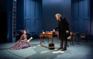 اجرای نمایشی درباره زندگی جرج الیوت و حضور سعید چنگیزیان در کاخ هنر اجرای نمایشی درباره زندگی جرج الیوت و حضور سعید چنگیزیان در کاخ هنر