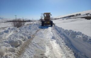 استقرار ۵ اکیپ راهداری زمستانی در محوزهای مواصلاتی نیشابور و میان جلگه استقرار ۵ اکیپ راهداری زمستانی در محوزهای مواصلاتی نیشابور و میان جلگه