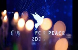 انتقاد ۸۰ بازیگر و کارگردان از سکوت جشنواره برلین در قبال غزه انتقاد ۸۰ بازیگر و کارگردان از سکوت جشنواره برلین در قبال غزه