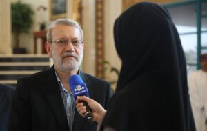اولین توئیت لاریجانی پس از دیدار با مقامات عمانی اولین توئیت لاریجانی پس از دیدار با مقامات عمانی