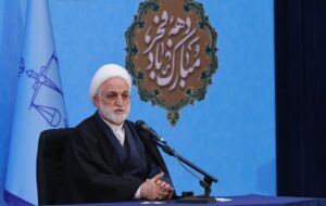 اژهای: ایران تسلیم فشارهای اقتصادی دشمن نمیشود اژهای: ایران تسلیم فشارهای اقتصادی دشمن نمیشود