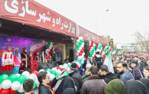 ببینید | برپایی غرفه وزارت راه و شهرسازی در مسیر راهپیمایی ۲۲ بهمن ۱۴۰۴ ببینید | برپایی غرفه وزارت راه و شهرسازی در مسیر راهپیمایی ۲۲ بهمن ۱۴۰۴