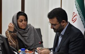 ببینید |برپایی میز خدمت مدیران شورای هماهنگی راه و شهرسازی در استان سمنان به مناسبت دهه فجر ببینید |برپایی میز خدمت مدیران شورای هماهنگی راه و شهرسازی در استان سمنان به مناسبت دهه فجر