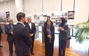 ببینید|بازدید وزیر راه و شهرسازی از پروژه شهرسازی مدرن «شهر سفید» در باکو ببینید|بازدید وزیر راه و شهرسازی از پروژه شهرسازی مدرن «شهر سفید» در باکو