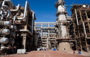 بررسی واگذاری 7/7 درصد پالایش نفت ستاره خلیج فارس در هیات واگذاری بررسی واگذاری 7/7 درصد پالایش نفت ستاره خلیج فارس در هیات واگذاری