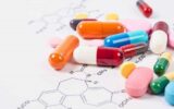تبلیغ غیرقانونی دارو روی تابلوهای درمانگاه؛ نهاد ناظر کجاست؟