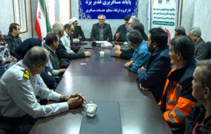 تجلیل از رانندگان برتر جادهای یزد در اولین دوره آموزشی «معارف نماز ویژه رانندگان بینشهری» تجلیل از رانندگان برتر جادهای یزد در اولین دوره آموزشی «معارف نماز ویژه رانندگان بینشهری»