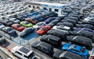 تعرفه واردات خودرو برای ایرانیان خارج از کشور/ ارزانی در کار نیست تعرفه واردات خودرو برای ایرانیان خارج از کشور/ ارزانی در کار نیست