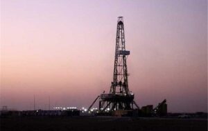 توسعه میادین نفتی «آذر» و «چنگوله» با سرمایهگذاری 2.3 میلیارد دلاری توسعه میادین نفتی «آذر» و «چنگوله» با سرمایهگذاری 2.3 میلیارد دلاری