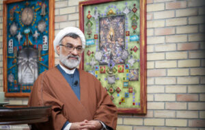 توصیه دبیر شورای عالی انقلاب فرهنگی به معترضان: به جای آتش زدن مسجد، اعتراضات خود را در مساجد بیان کنند توصیه دبیر شورای عالی انقلاب فرهنگی به معترضان: به جای آتش زدن مسجد، اعتراضات خود را در مساجد بیان کنند