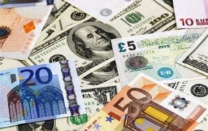 خیز دولت برای آزادسازی ارز با شارژ 70 همتی/عبور بانک از نگاه سنتی خیز دولت برای آزادسازی ارز با شارژ 70 همتی/عبور بانک از نگاه سنتی