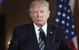 دوگانه جنگ یا توافق پررنگ شد / ترامپ چه نقشهای در سر دارد؟ دوگانه جنگ یا توافق پررنگ شد / ترامپ چه نقشهای در سر دارد؟