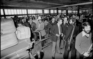 روایت جالب آهنگساز فقید از فراریها در فرودگاه مهرآباد روایت جالب آهنگساز فقید از فراریها در فرودگاه مهرآباد