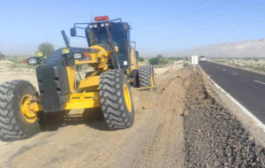 شانهسازی و تعدیل شیب شیروانی ۹۰ کیلومتر از محورهای شهرستان ملایر در طرح استقبال از بهار ۱۴۰۵ ️ شانهسازی و تعدیل شیب شیروانی ۹۰ کیلومتر از محورهای شهرستان ملایر در طرح استقبال از بهار ۱۴۰۵ ️