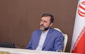 غریبآبادی عازم چین شد غریبآبادی عازم چین شد