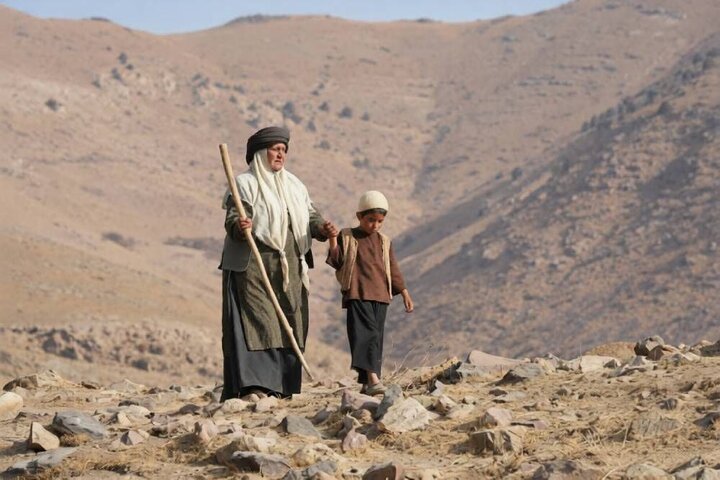 فرار از دام بیوگرافیهای قهرمانمحور؛ در «کوچ» قهرمان نمیبینید فرار از دام بیوگرافیهای قهرمانمحور؛ در «کوچ» قهرمان نمیبینید