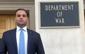 فرستاده ویژه ترامپ در منطقه به یک دلیل عجیب عزل شد فرستاده ویژه ترامپ در منطقه به یک دلیل عجیب عزل شد